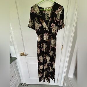 Floral V-Neck Maxi Dress - Black and Pink